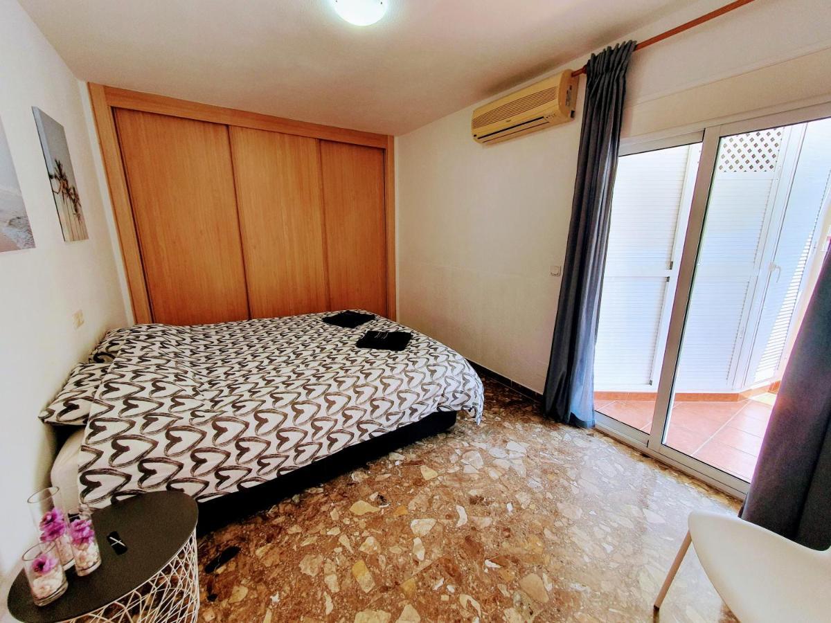Apartment Armenka Carihuela Park Torremolinos Bagian luar foto